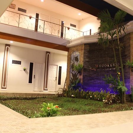 Mojokerto Classic Homestay Eksteriør bilde