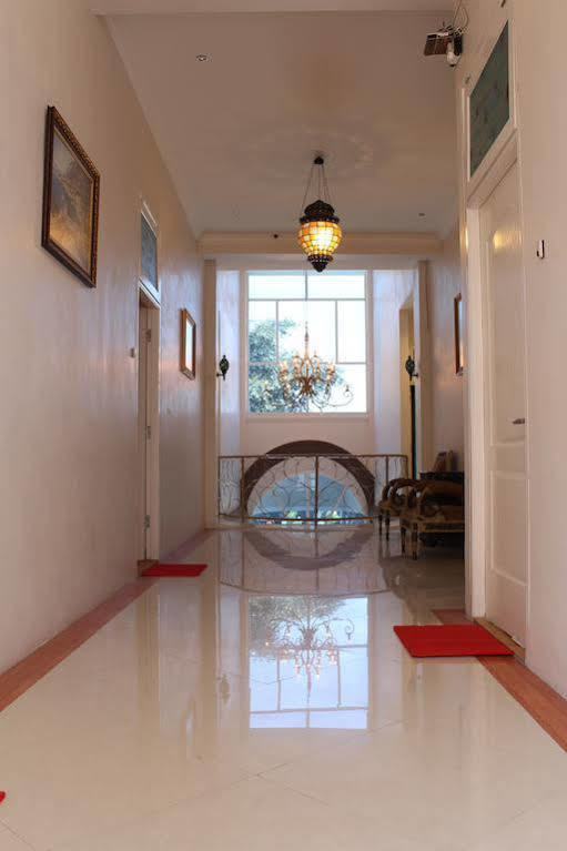 Mojokerto Classic Homestay Eksteriør bilde